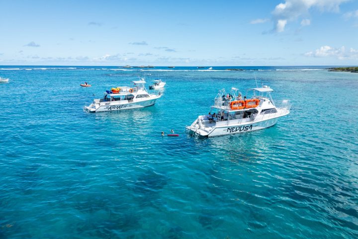 a small boat in a body of water